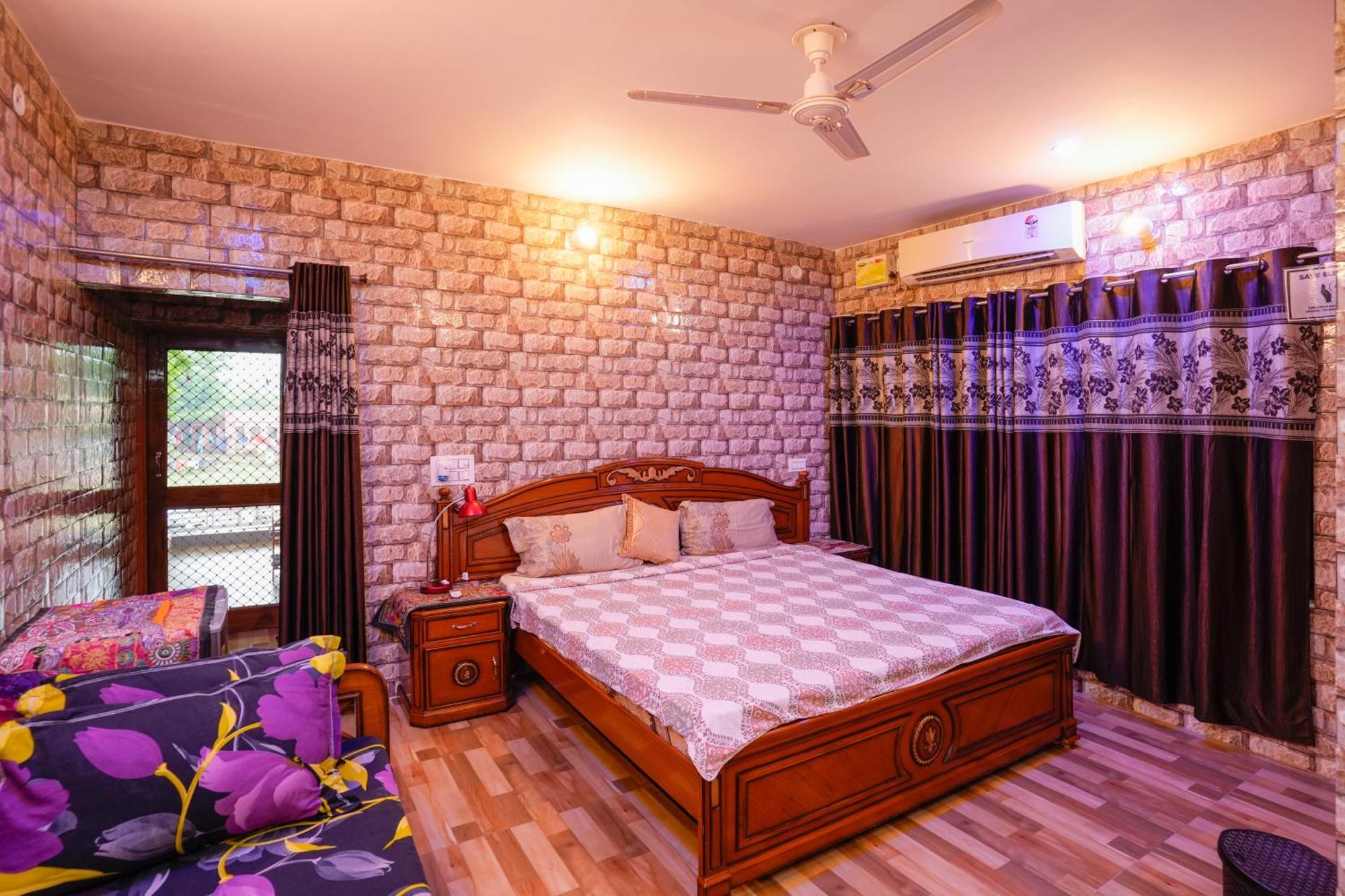 Pushkar Cooking Art And Home Stay Екстер'єр фото