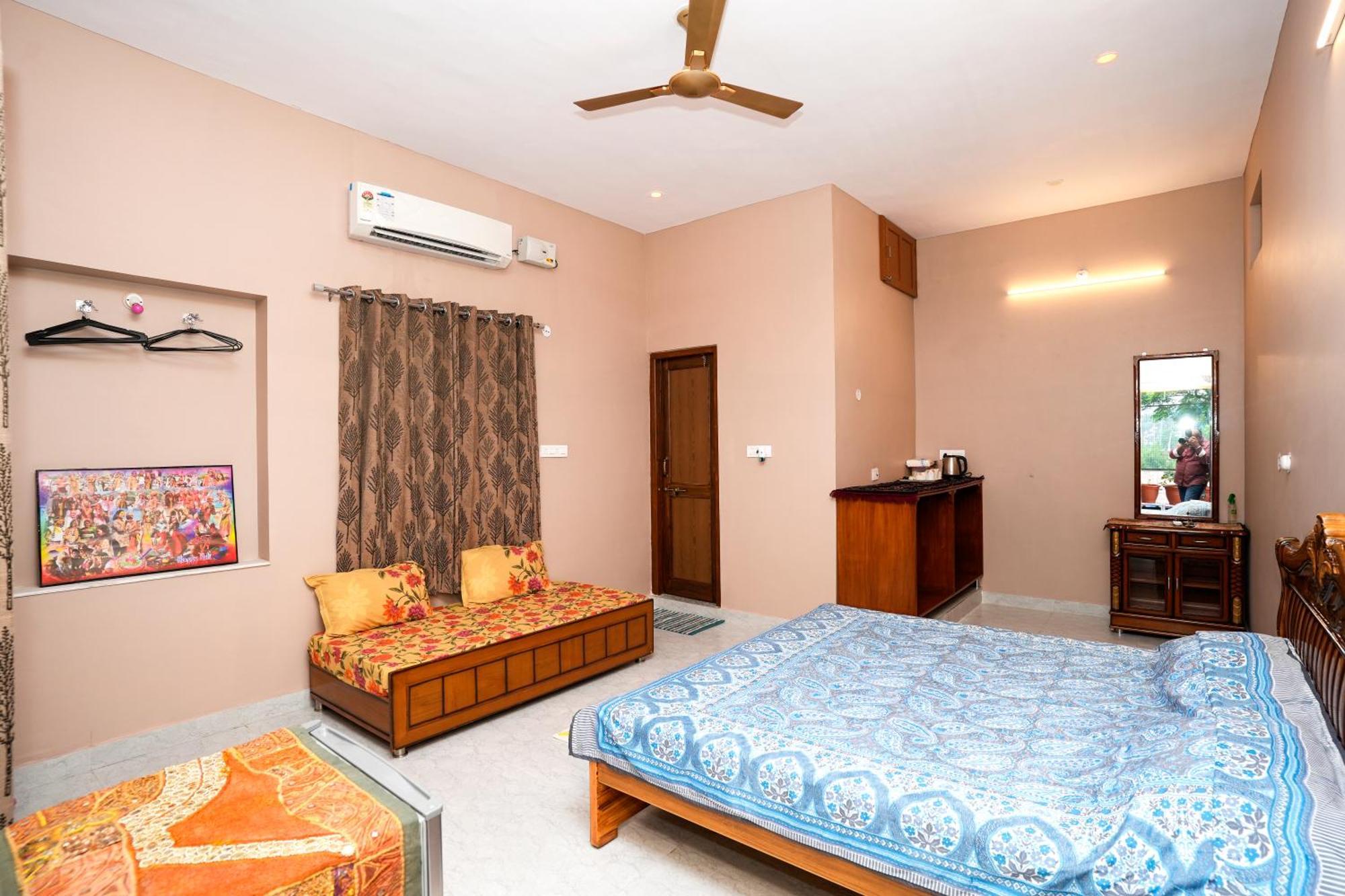 Pushkar Cooking Art And Home Stay Екстер'єр фото