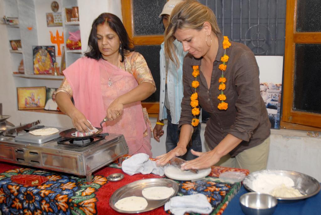 Pushkar Cooking Art And Home Stay Екстер'єр фото