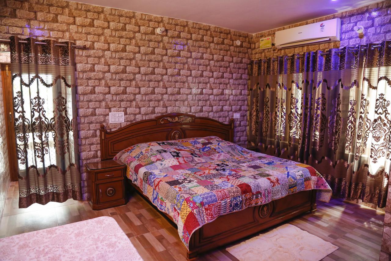 Pushkar Cooking Art And Home Stay Екстер'єр фото